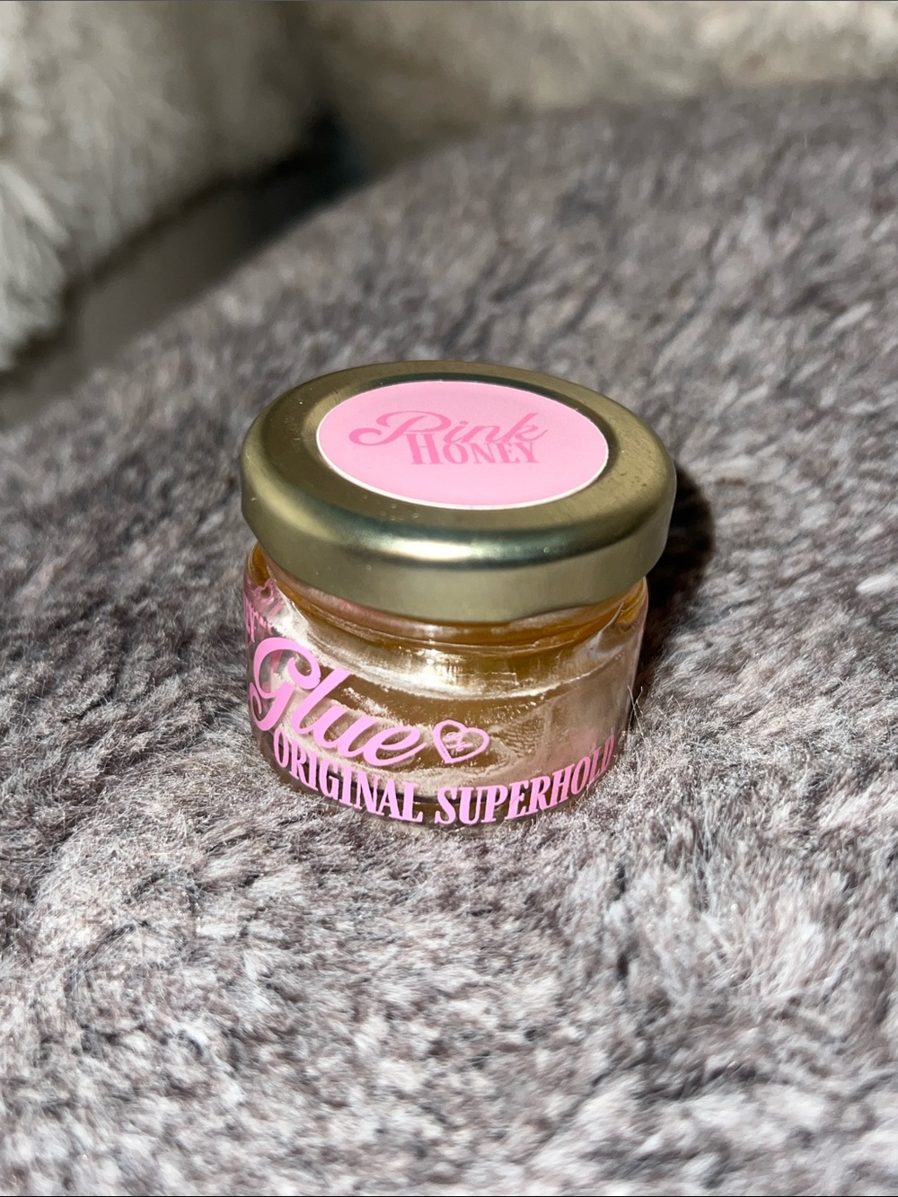 Original Super Hold Brow Gel pink honey cosmetics
Tiktok viral brow gel